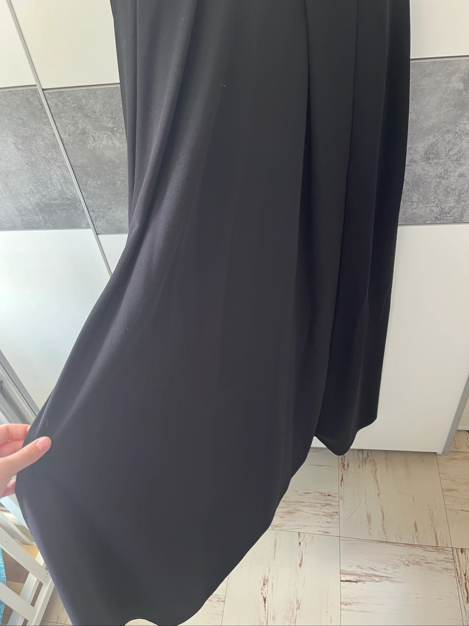 Vestido elegante negro con tirantes finos y abertura lateral, corte recto - Talla grande/Curve - XXL - Elenzga – photo 5